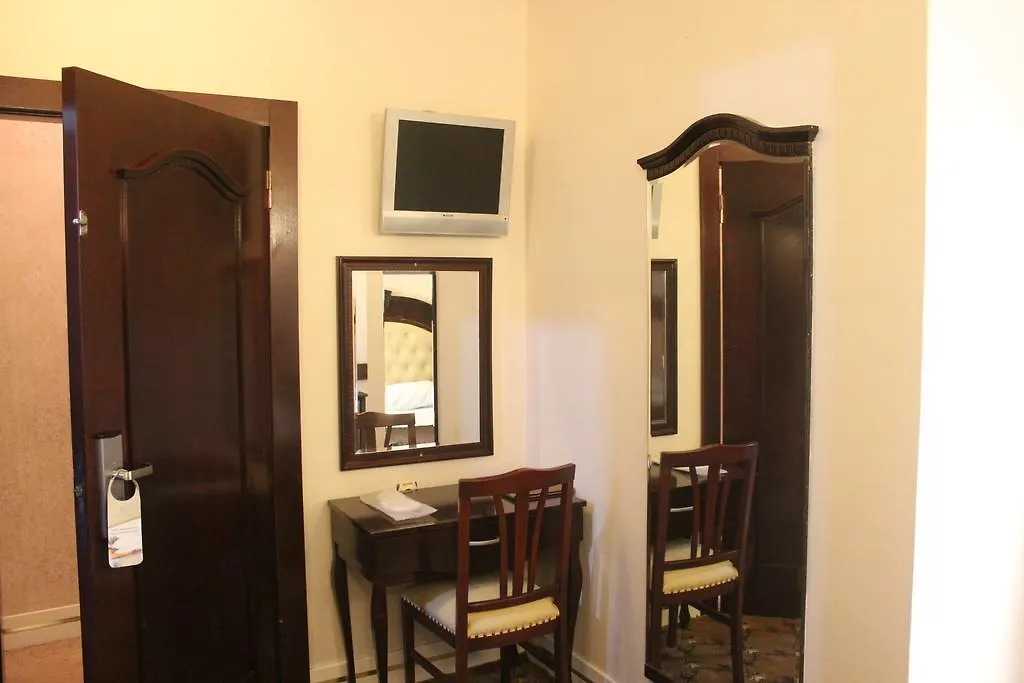 Royal Anka Hotel Ankara 4*,